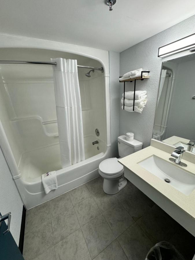 Studio 6 Suites East Syracuse Airport Ngoại thất bức ảnh